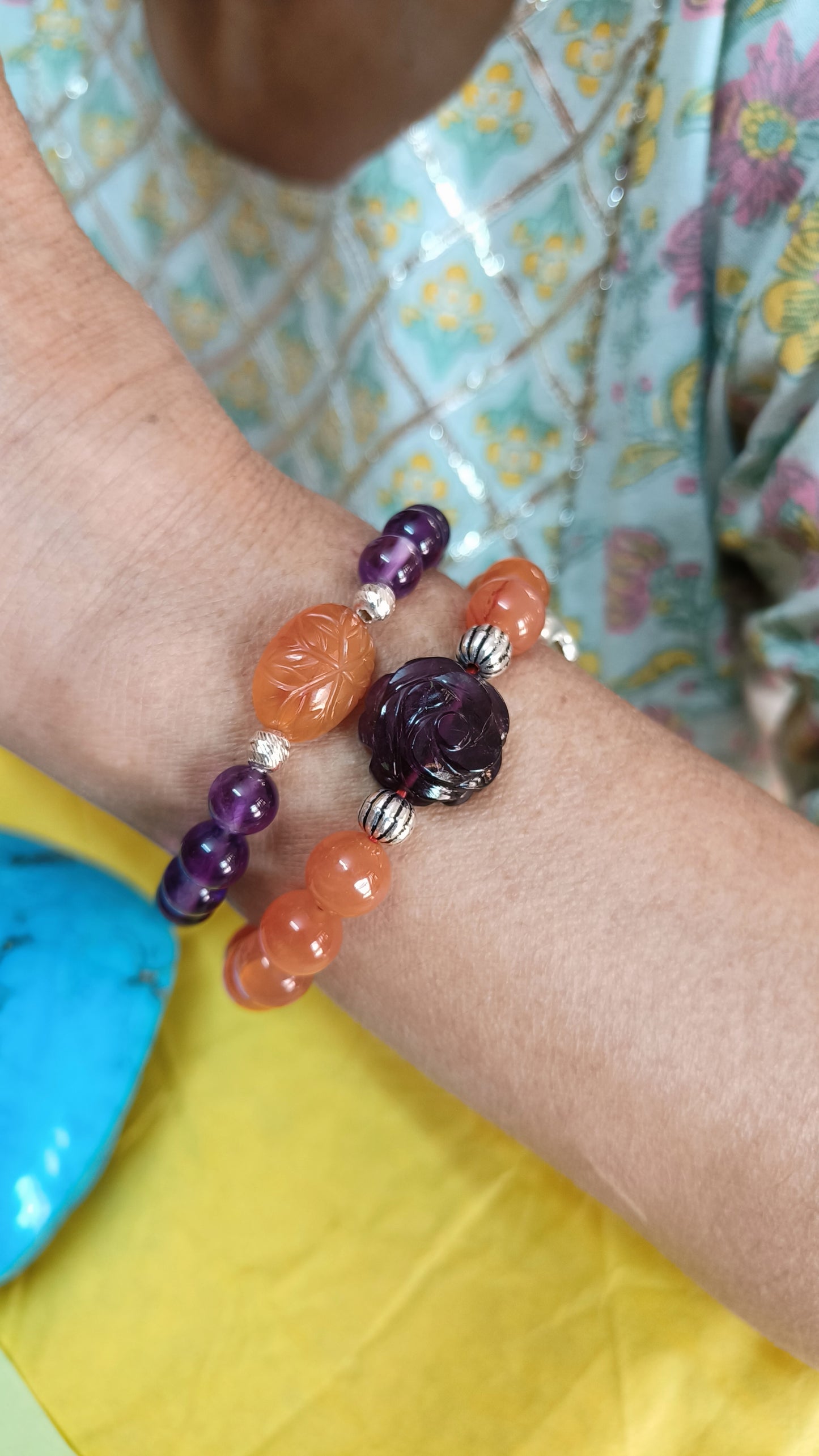 Natural Amethyst Flower Hand Carving, Carnelian Carving with Amethyst and Carnelian Beads Bracelet