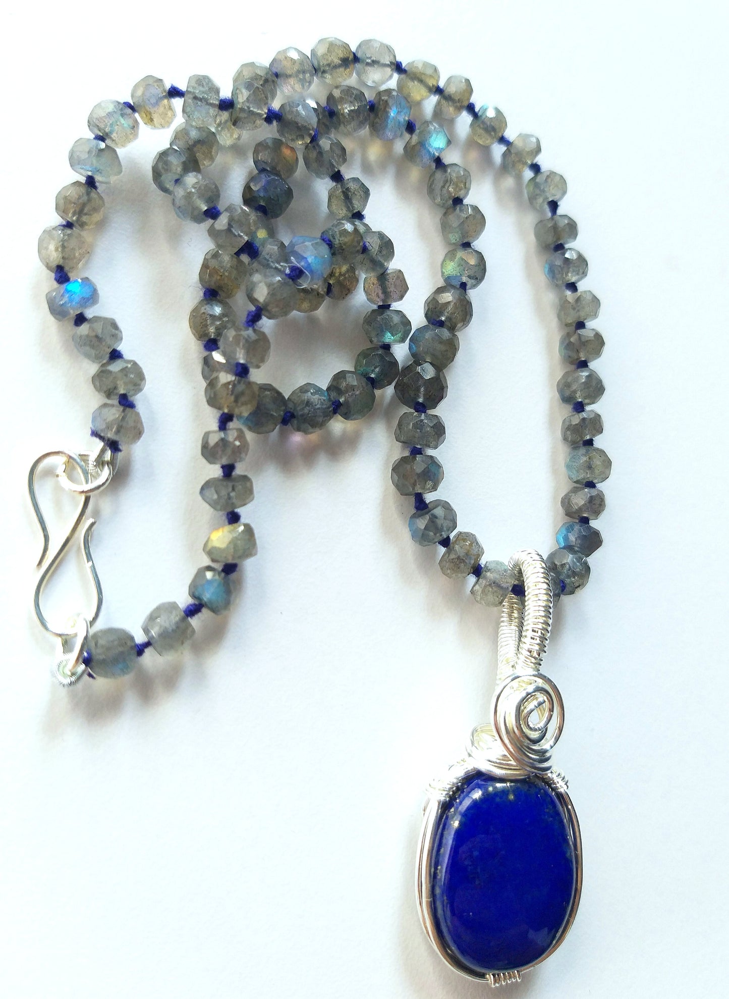 Natural Lapis Lazuli Pendant and Labradorite Beads Necklace